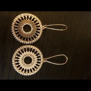 Earrings, gold color